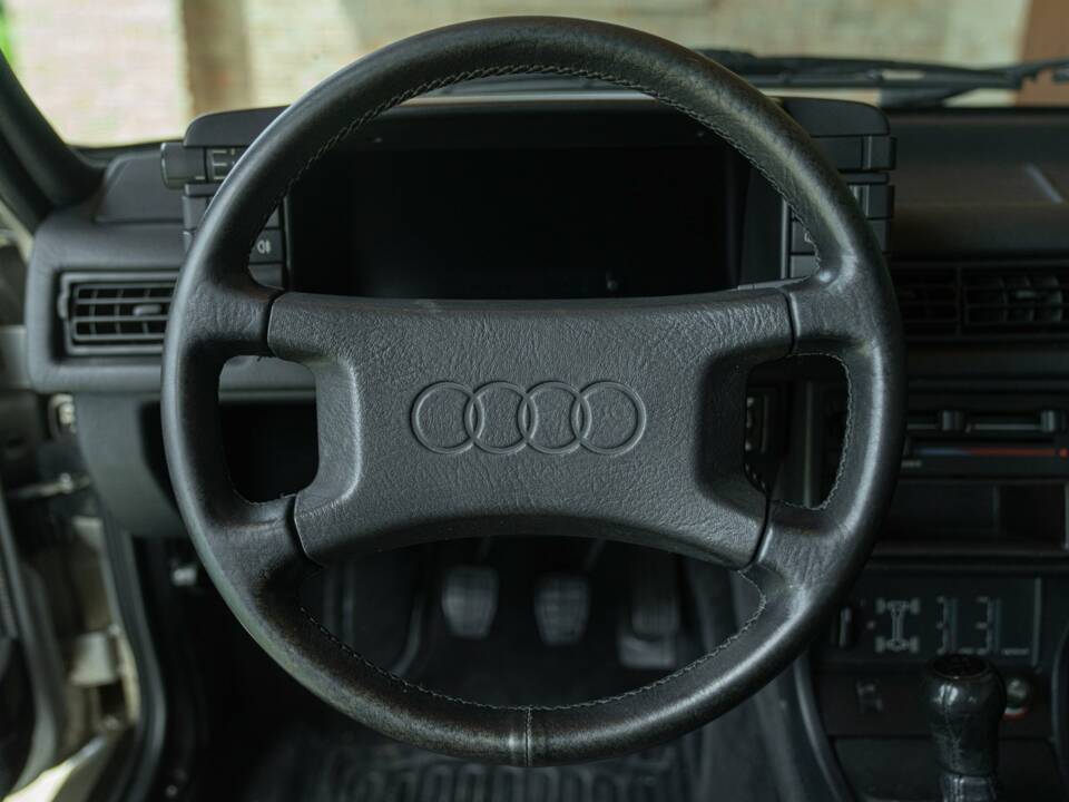Immagine 50/50 di Audi quattro (1985)