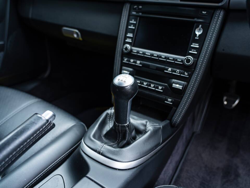 Image 31/50 of Porsche 911 Carrera S (2010)