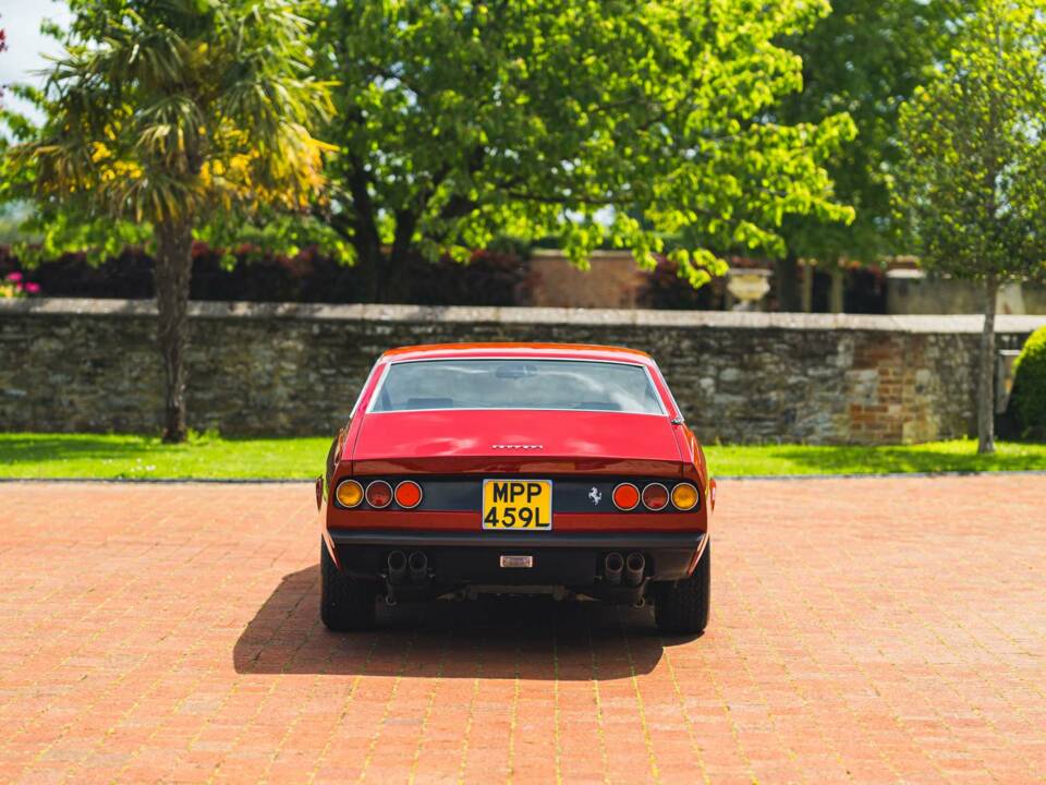 Image 4/20 of Ferrari 365 GTC&#x2F;4 (1972)