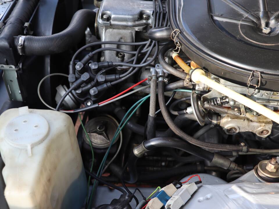 Bild 35/50 von Mercedes-Benz 280 C (1977)