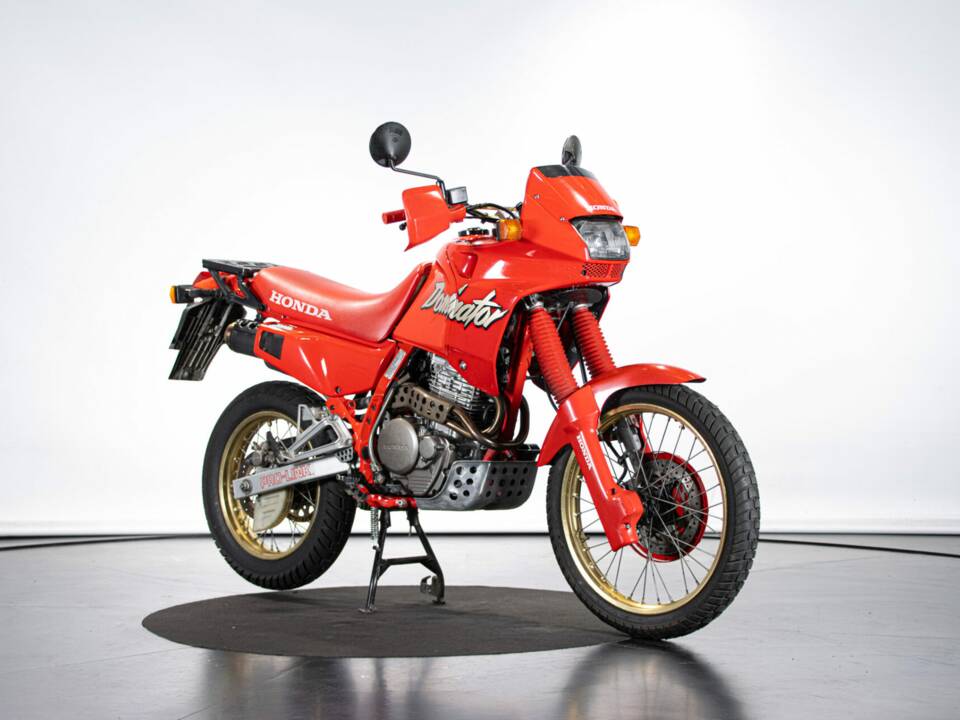 Bild 6/50 von Honda NX 650 Dominator (1990)