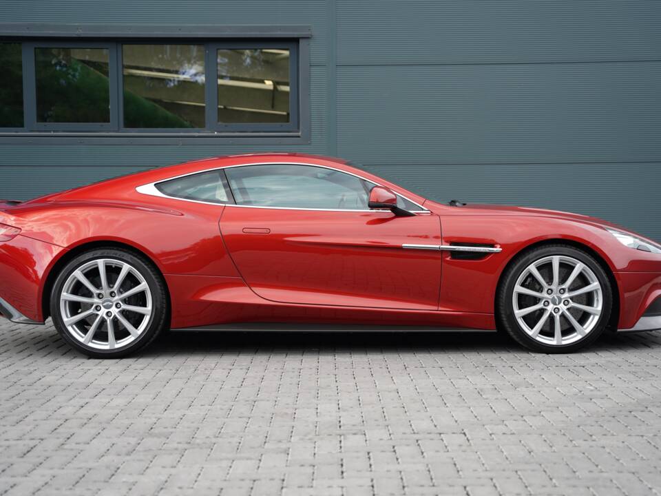 Bild 3/50 von Aston Martin Vanquish (2013)