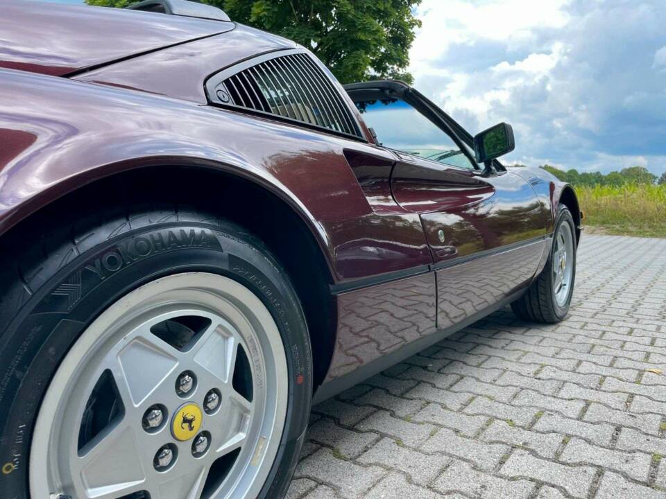 Afbeelding 11/20 van Ferrari 328 GTS (1989)