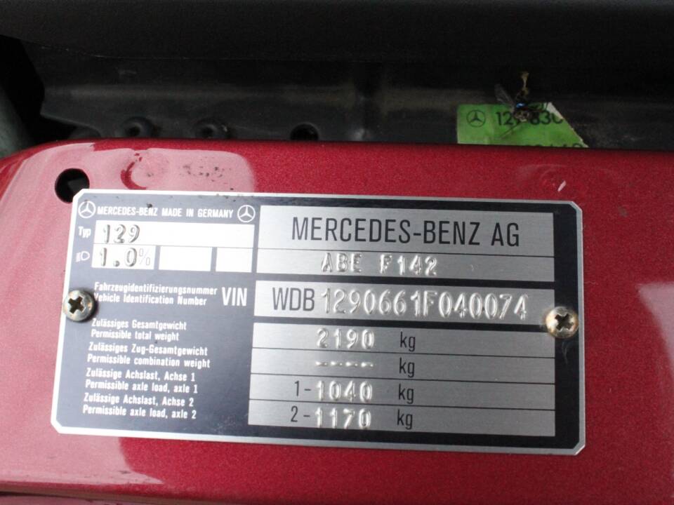 Afbeelding 12/24 van Mercedes-Benz 500 SL (1991)