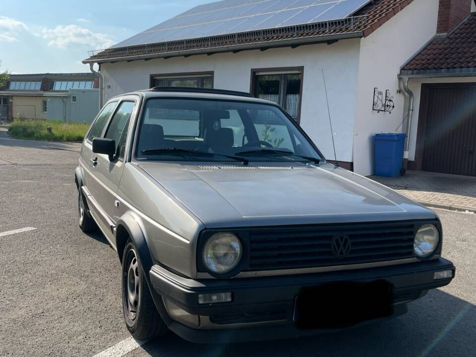 Bild 1/11 von Volkswagen Golf II 1.8 (1987)
