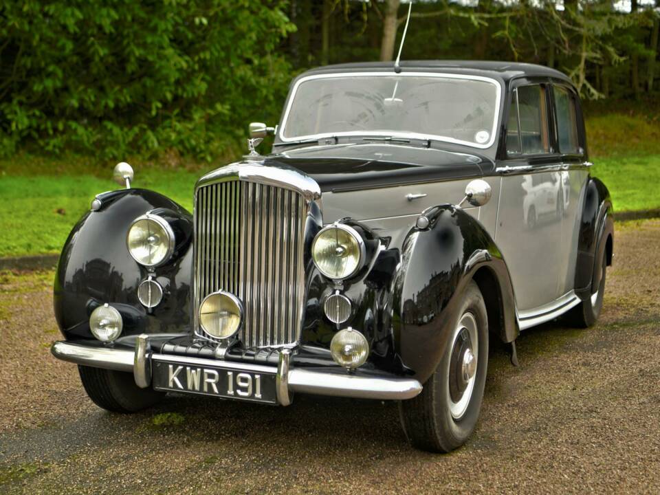 Image 3/50 of Bentley Mark VI (1950)