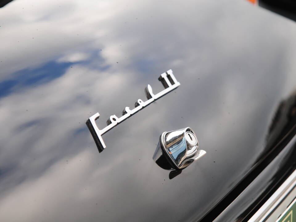 Image 11/34 of Facel Vega Facel II (1964)