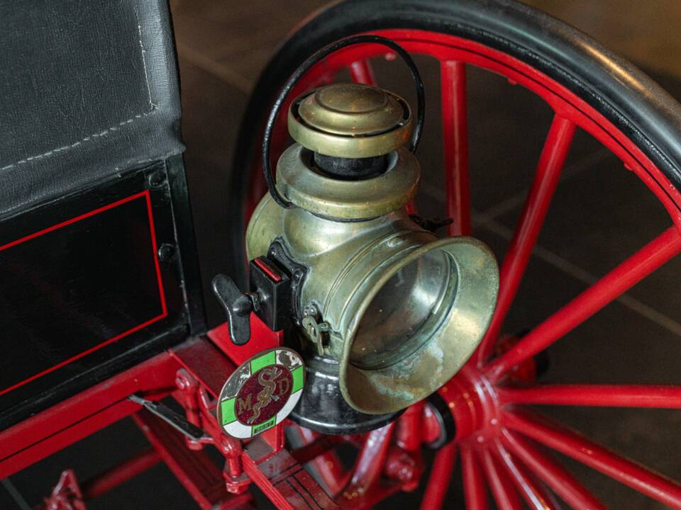 Image 28/45 of Sears 14 HP (1910)