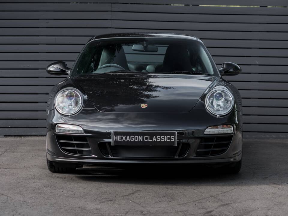 Image 30/50 de Porsche 911 Carrera GTS (2011)