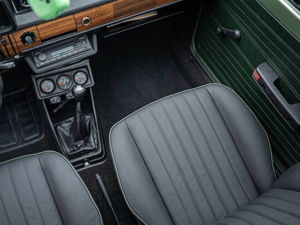 Image 34/40 of Volkswagen Polo I 1.1 (1980)