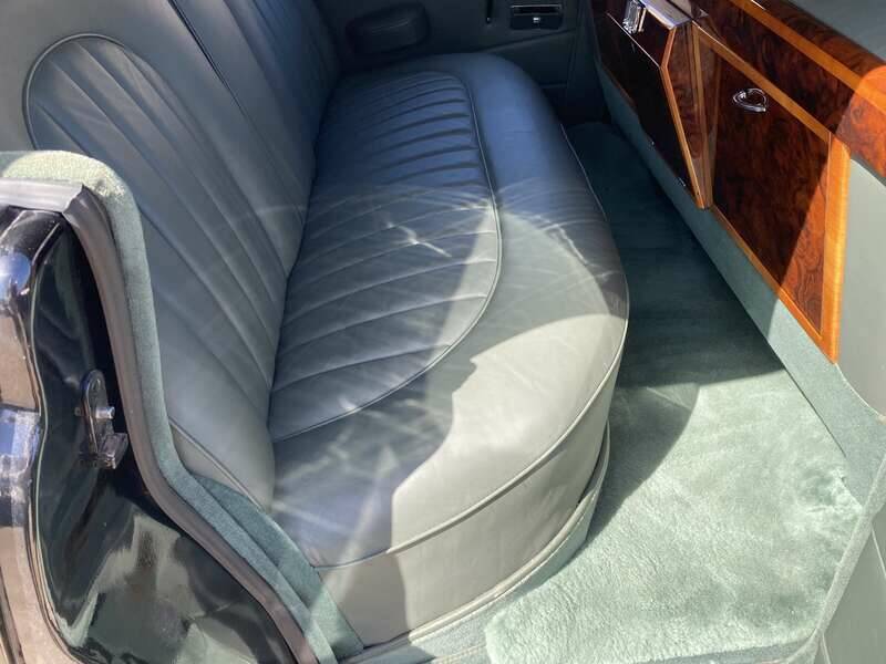 Image 24/35 of Jaguar Mk IX (1960)