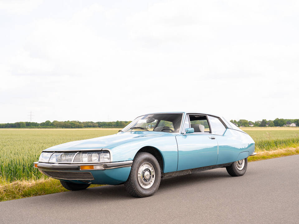 Image 5/57 of Citroën SM (1971)