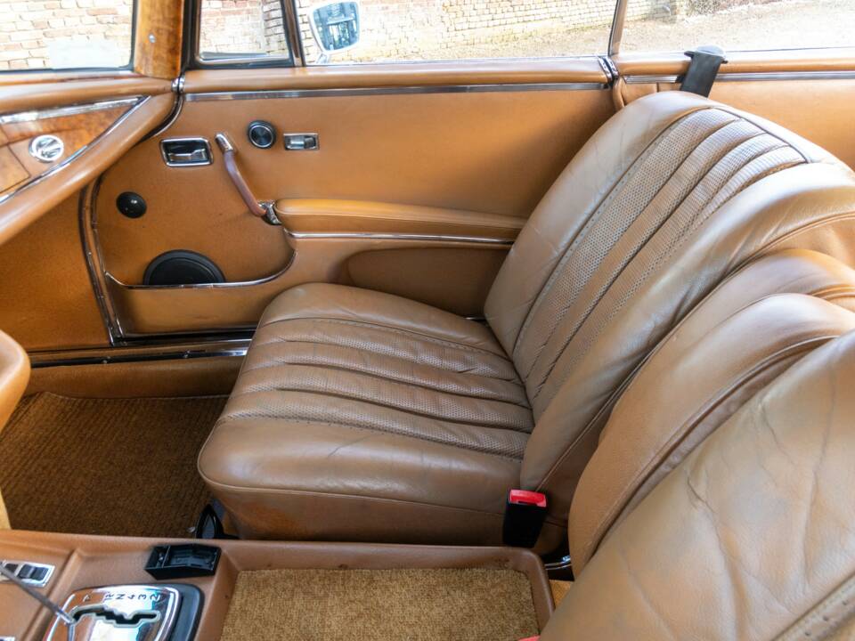 Bild 48/50 von Mercedes-Benz 280 SE 3,5 (1970)