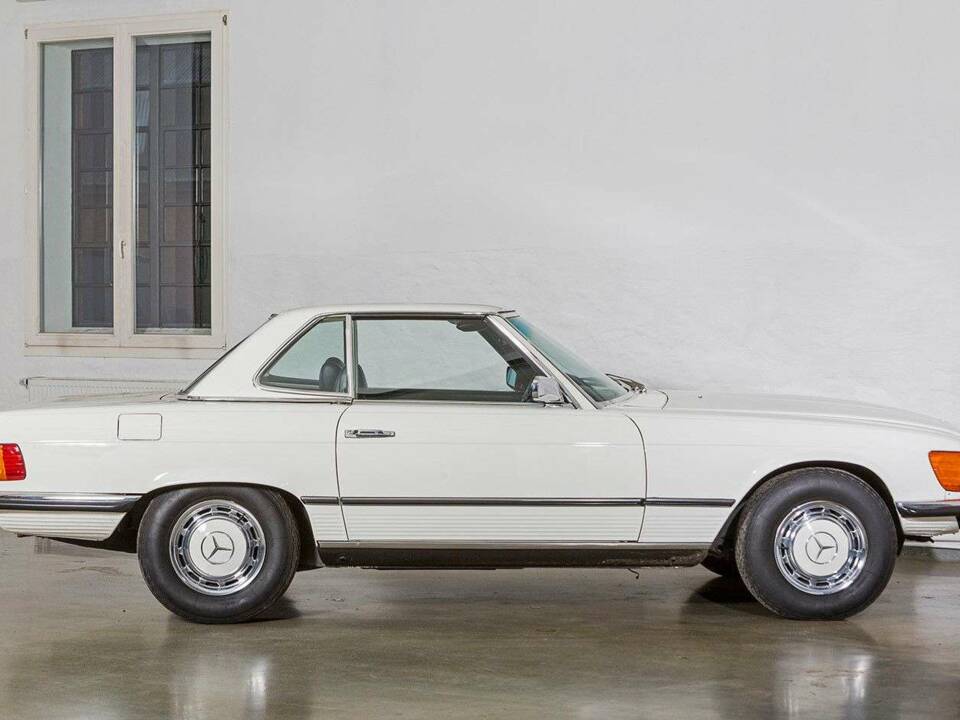 Image 14/30 of Mercedes-Benz 350 SL (1972)