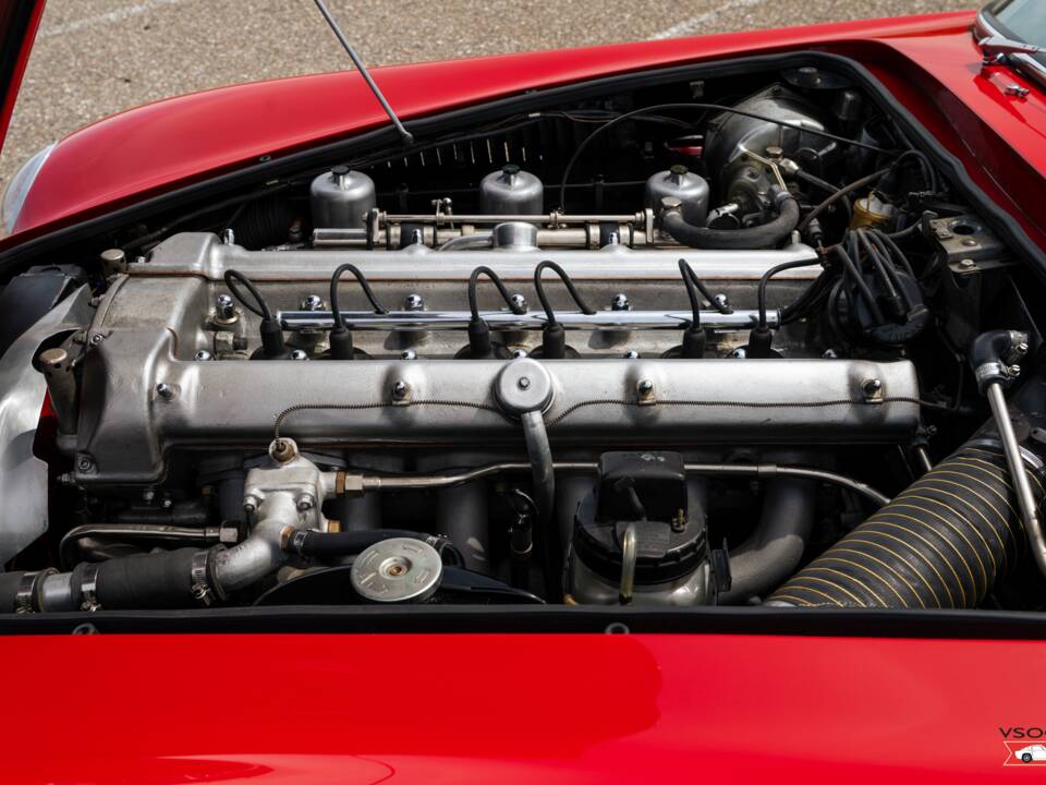 Bild 24/42 von Aston Martin DB 4 Vantage (1963)