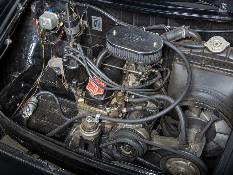 Image 28/33 of FIAT 750 Nardi Coupé (1959)