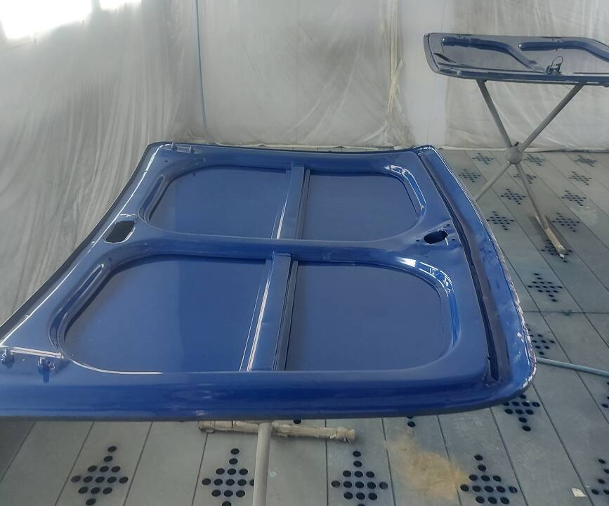 Image 44/46 of Peugeot 404 Coupé (1967)