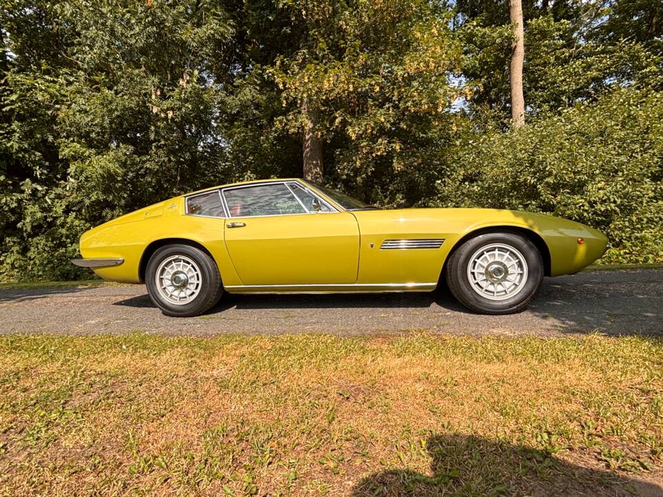 Image 1/13 of Maserati Ghibli (1970)