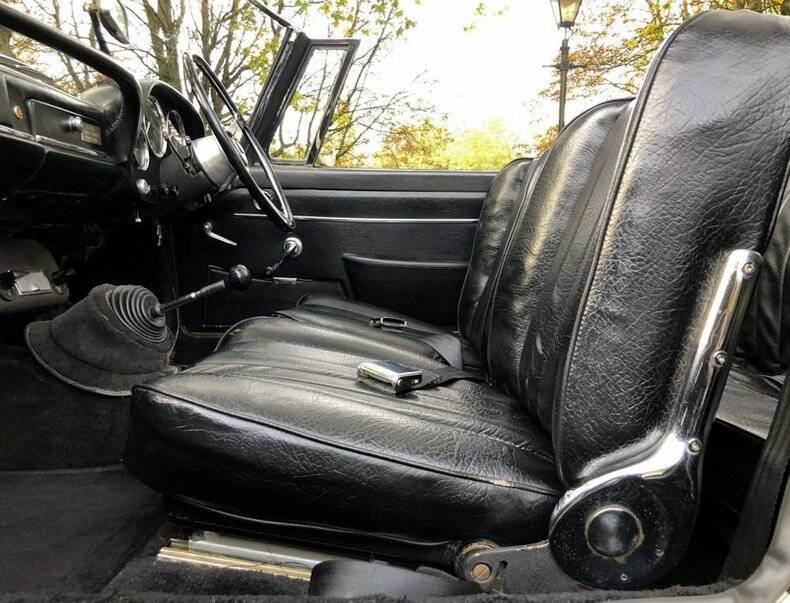 Bild 25/50 von Alfa Romeo 2600 Spider (1964)