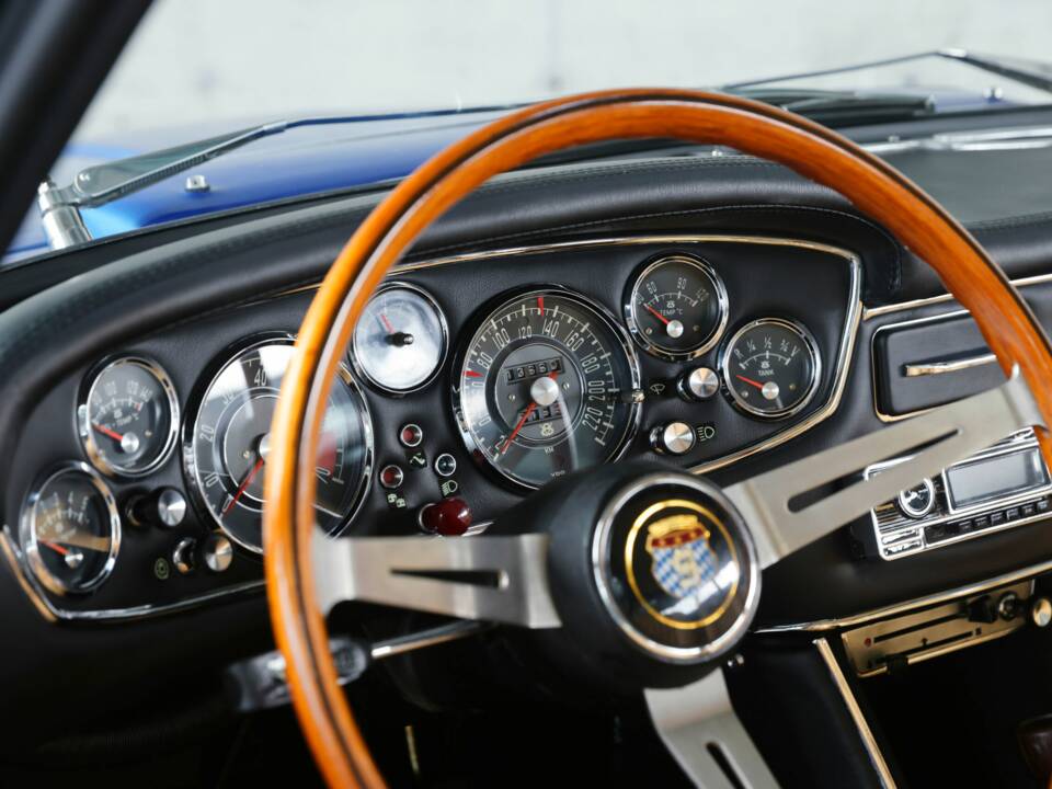 Bild 22/50 von Glas 2600 V8 (1967)