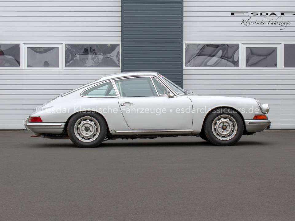 Immagine 3/38 di Porsche 911 2.0 (1965)