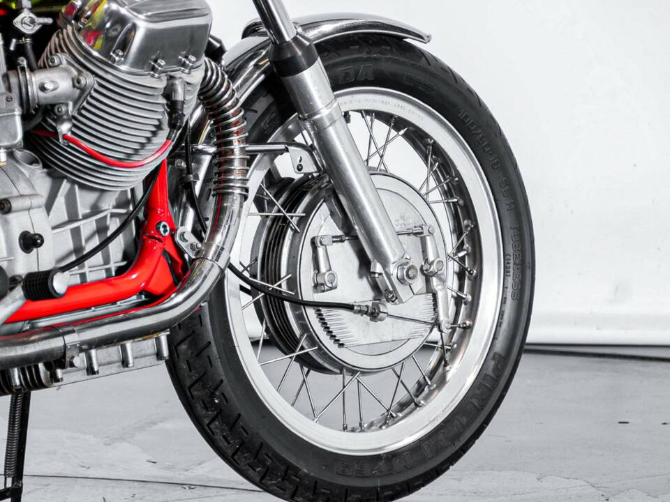 Afbeelding 31/50 van Moto Guzzi DUMMY (1972)
