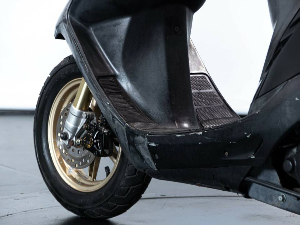 Immagine 40/50 di Honda DUMMY (1993)