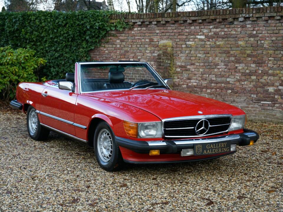 Bild 29/50 von Mercedes-Benz 500 SL (1983)