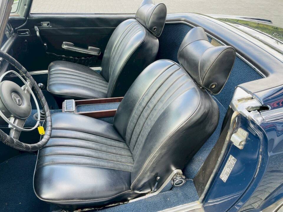 Afbeelding 24/35 van Mercedes-Benz 280 SL (1970)