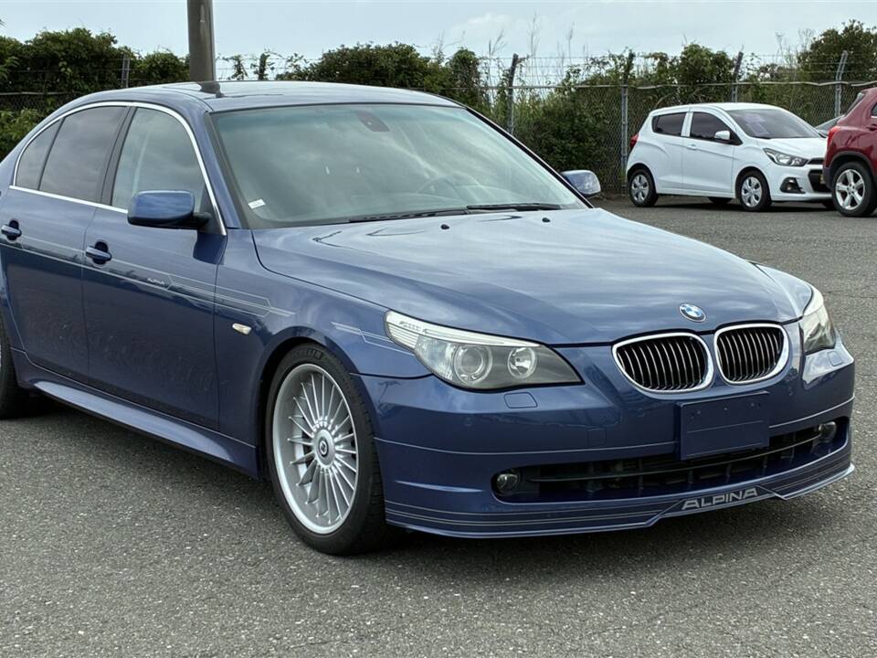 Immagine 3/62 di ALPINA B5 (2007)
