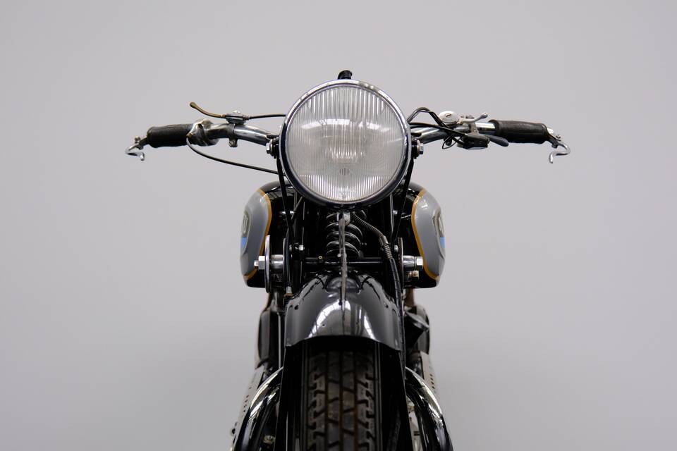 Image 29/93 de NSU 351 OSL (1937)