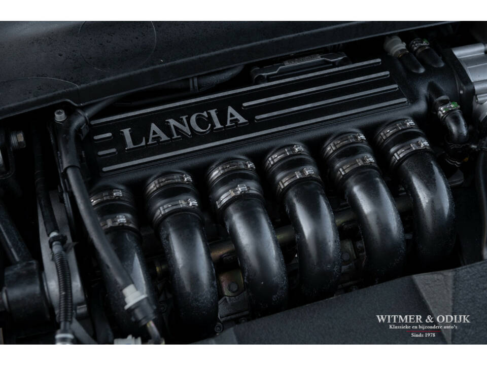 Imagen 33/33 de Lancia Thesis 3.0 V6 (2002)