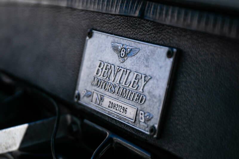 Image 30/47 of Bentley Continental (1987)