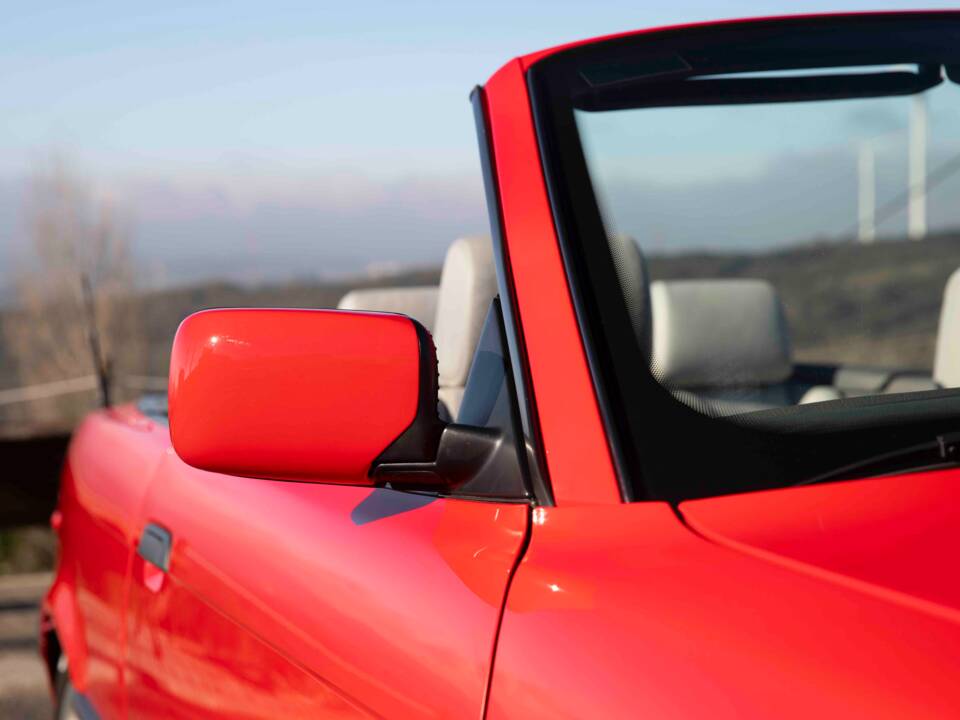 Bild 9/92 von BMW 325i (1994)