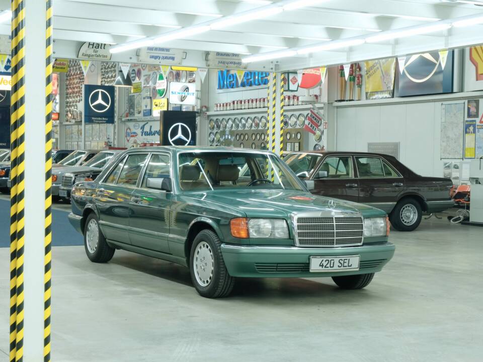 Bild 40/50 von Mercedes-Benz 420 SEL (1990)