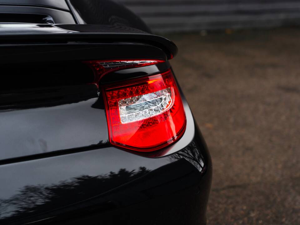 Bild 12/57 von Porsche 911 Turbo (2011)