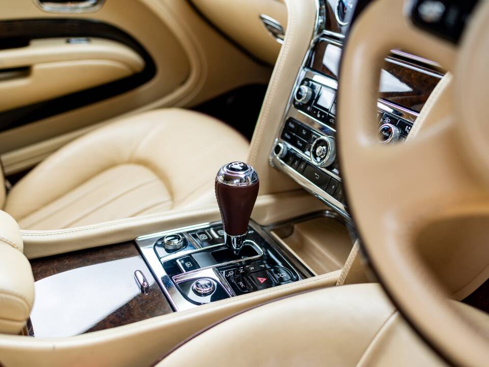 Bild 23/50 von Bentley Mulsanne (2011)