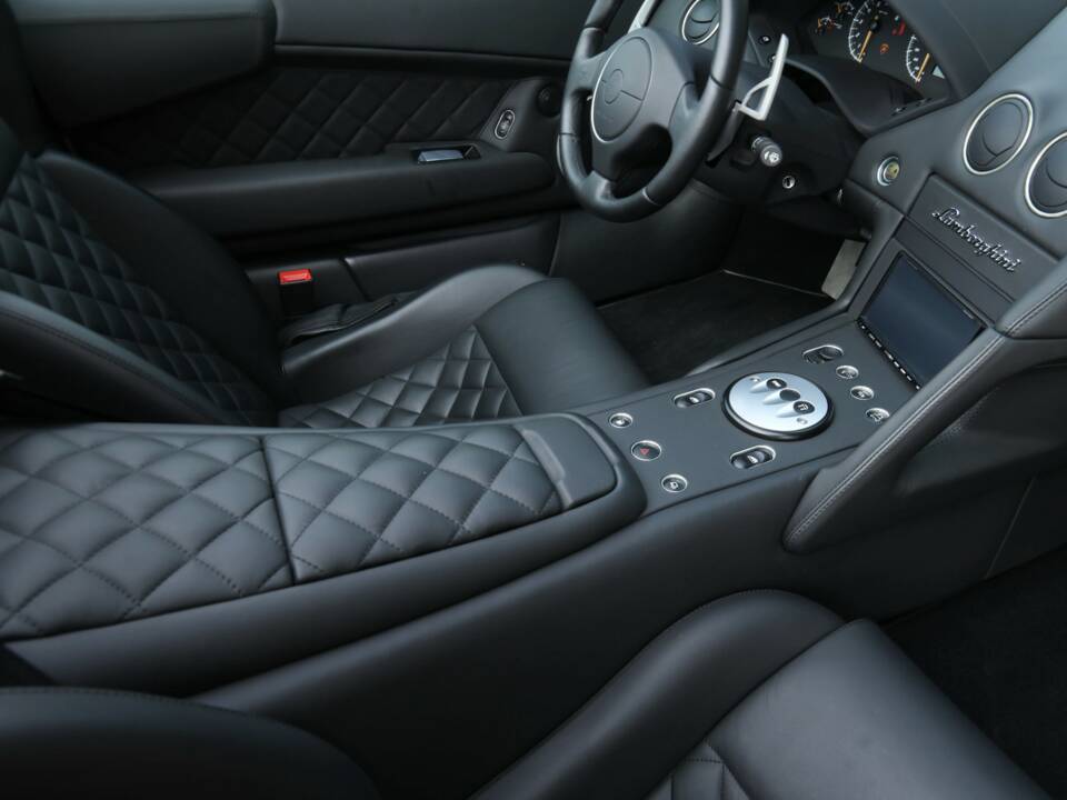 Imagen 26/50 de Lamborghini Murciélago LP640 Roadster (2007)