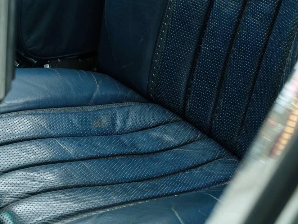 Image 29/50 of Mercedes-Benz 280 SE 3,5 (1970)