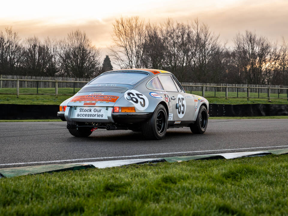 Image 17/17 of Porsche 911 2.5 ST (1970)