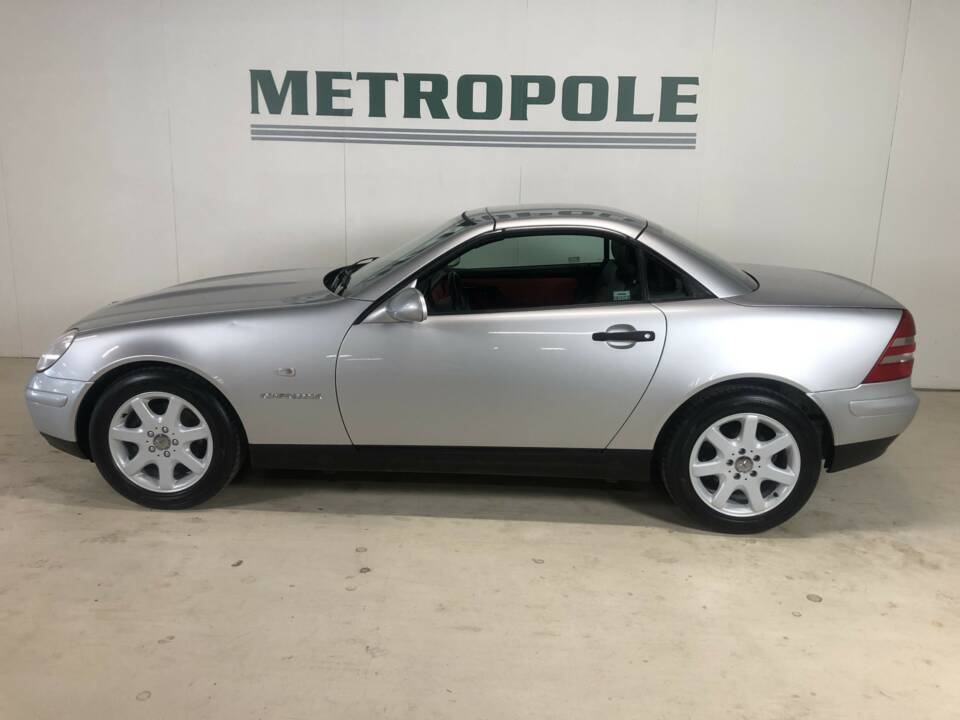 Image 11/24 de Mercedes-Benz SLK 230 Kompressor (1997)