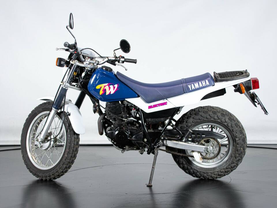 Bild 1/50 von Yamaha DUMMY (1995)