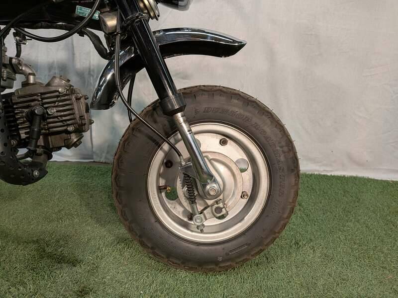 Bild 22/28 von Honda DUMMY (1985)