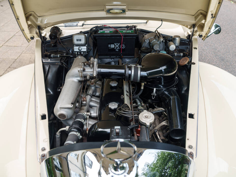 Afbeelding 28/29 van Mercedes-Benz 300 S Cabriolet A (1955)