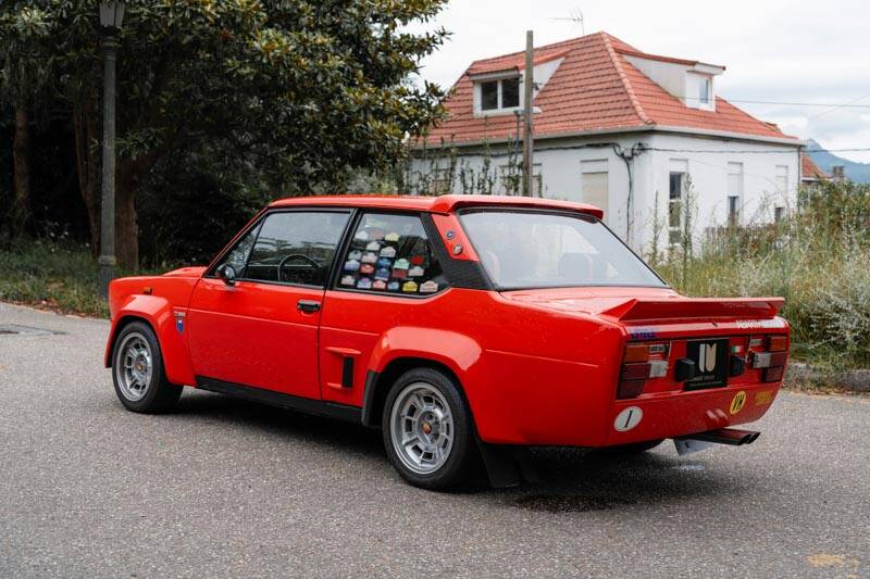 Image 5/72 de FIAT 131 Abarth Rally (1976)