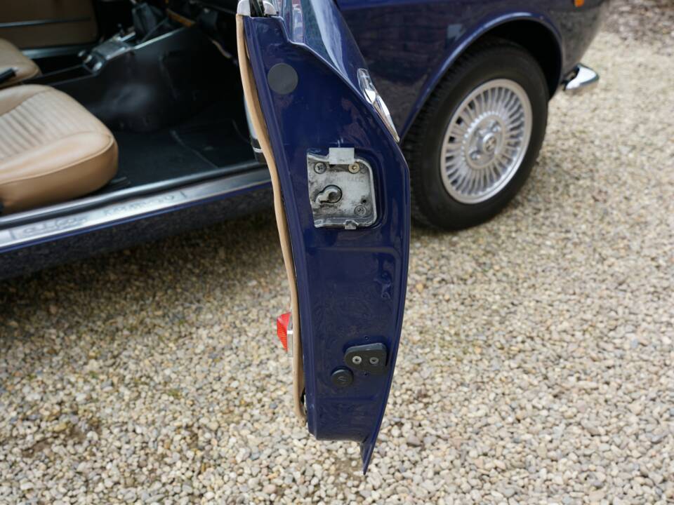 Bild 50/50 von Alfa Romeo 2000 GTV (1974)