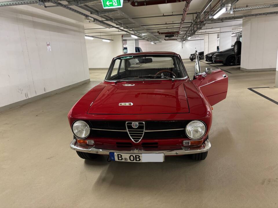 Afbeelding 3/33 van Alfa Romeo Giulia 1600 GT Junior (1972)