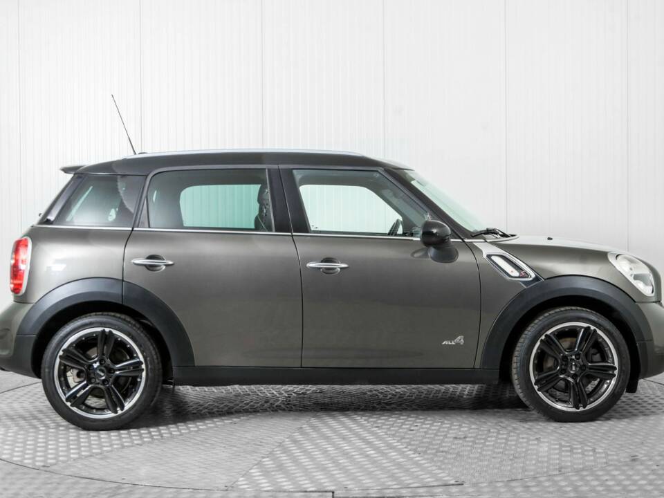 Immagine 10/50 di Mini Cooper S Countryman ALL4 (2010)