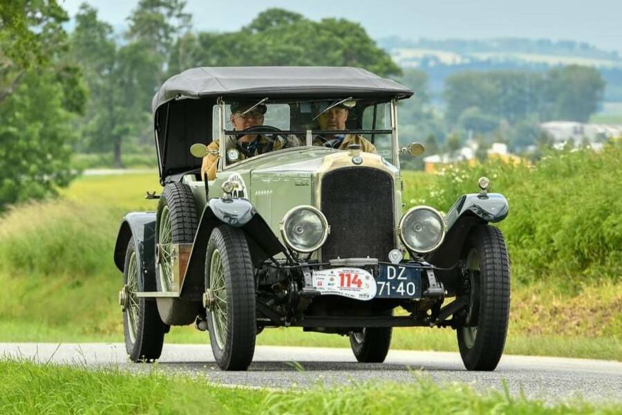 Image 1/21 of Vauxhall 23&#x2F;60 (1923)
