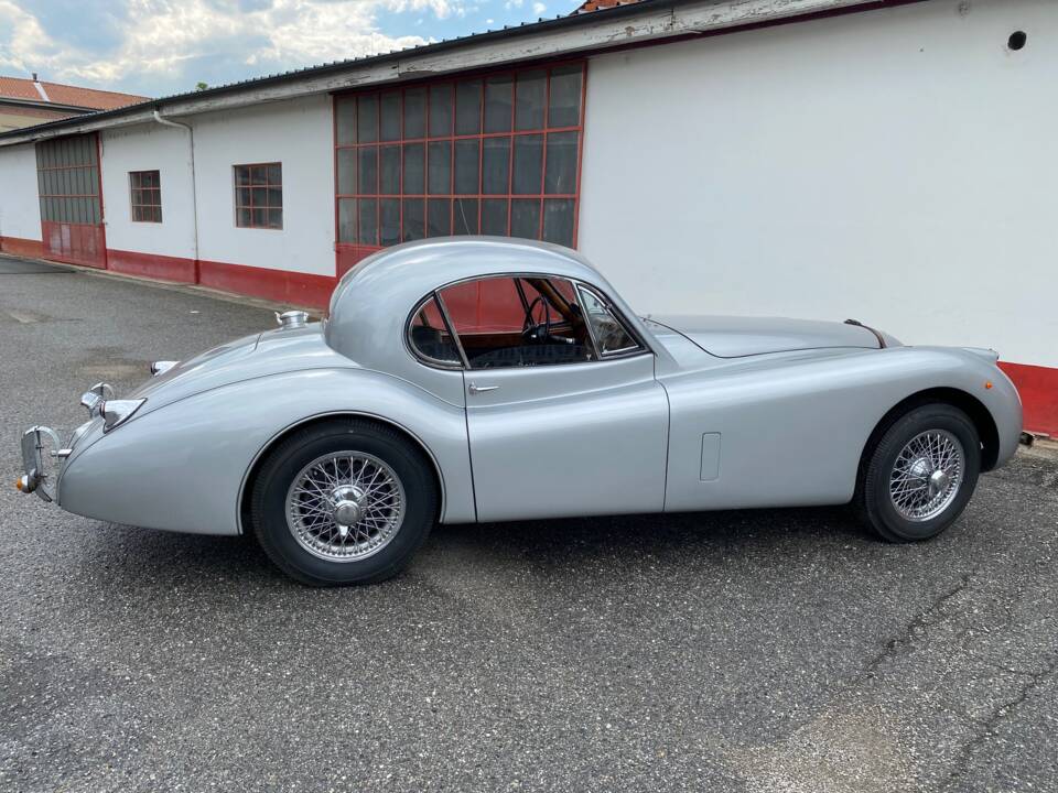 Bild 11/36 von Jaguar XK 120 FHC (1953)